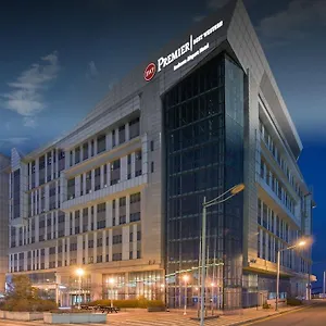 Отель Western Premier Airport